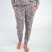Load image into Gallery viewer, Ladies Winter Pajamas set - Zebra