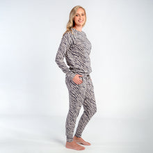 Load image into Gallery viewer, Ladies Winter Pajamas set - Zebra
