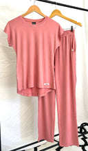 Load image into Gallery viewer, Ladies Mid-season Pajamas - Rose