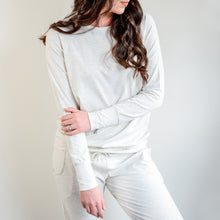 Load image into Gallery viewer, Ladies Winter Pajamas set - Oatmeal
