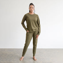 Load image into Gallery viewer, Ladies Winter Pajamas set - Fynbos