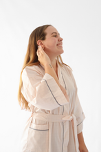 Load image into Gallery viewer, Ladies Kimono Gown -  Pink and Grey check
