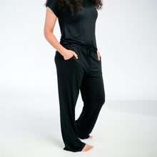 Load image into Gallery viewer, Ladies Mid-season Pajamas - Black
