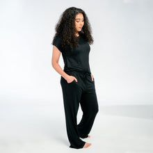 Load image into Gallery viewer, Ladies Mid-season Pajamas - Black
