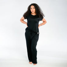 Load image into Gallery viewer, Ladies Mid-season Pajamas - Black
